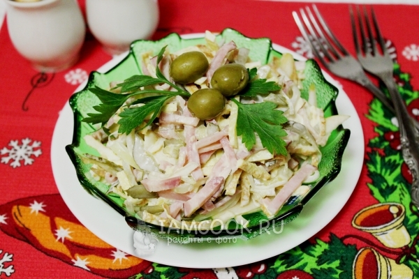 Рецепт салата с корейкой и яйцами