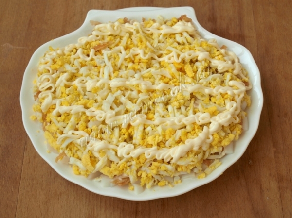 Слой из яиц