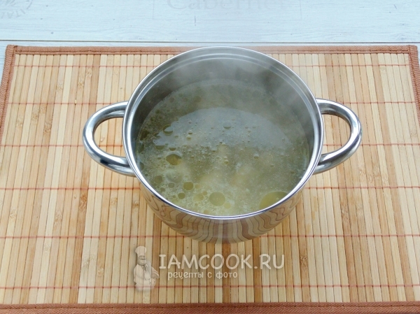 Суп варится