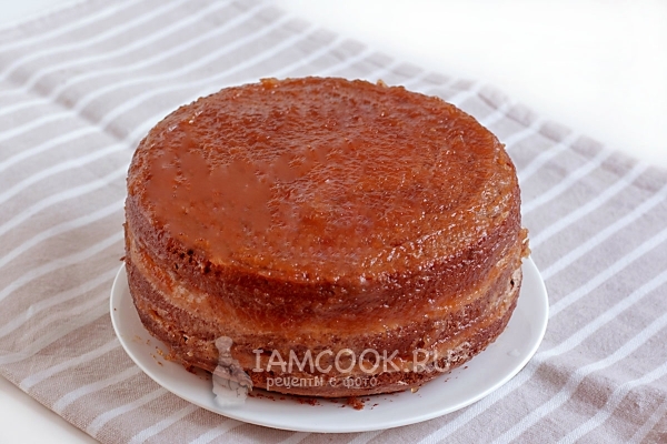 Обмазать торт джемом