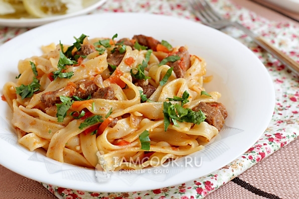 Фото мяса с макаронами