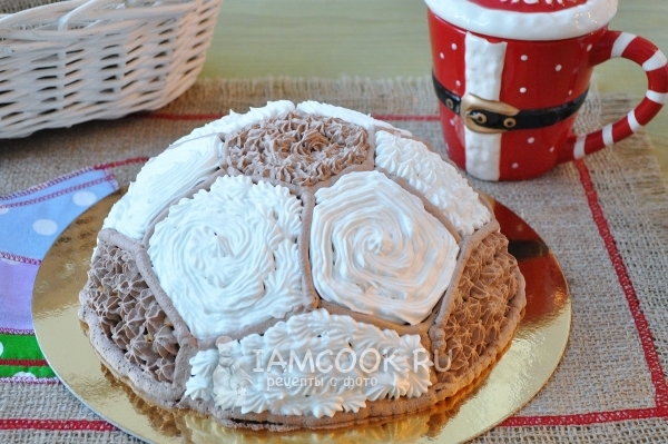 Фото торта муравейника «Футбольный мяч»