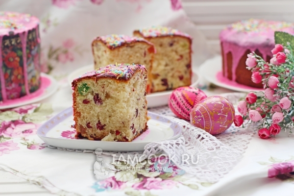 Рецепт кулича с вяленой вишней и миндалем