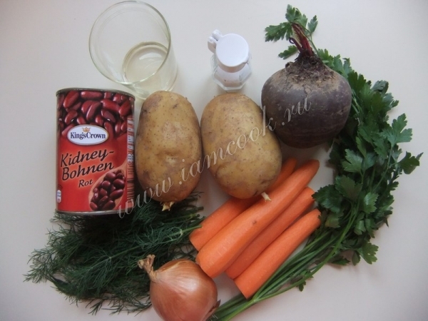 Ингредиенты для салата из свеклы и фасоли