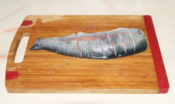 Форель сырая