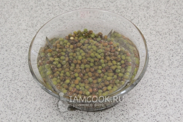 Залить маш водой