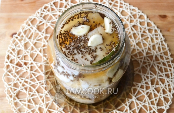 Дать салу просолиться