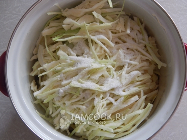 Посолить капусту