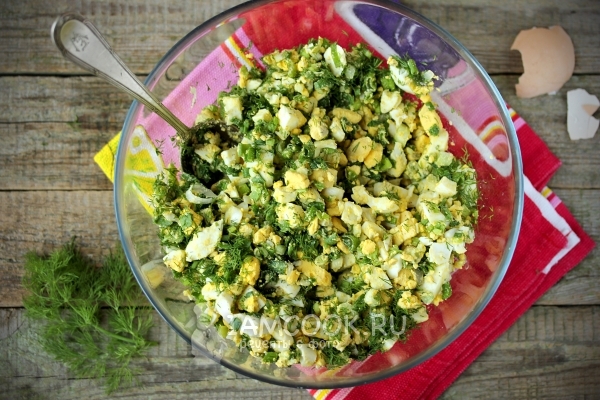 Приготовить яичную начинку