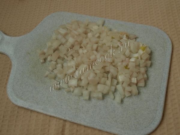 лук кубиками