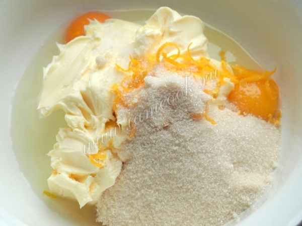 яйца с маслом и сахаром