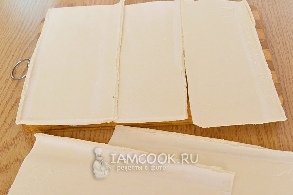 Разложить тесто для размораживания