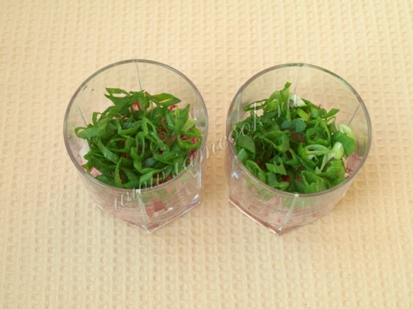 выложить лук