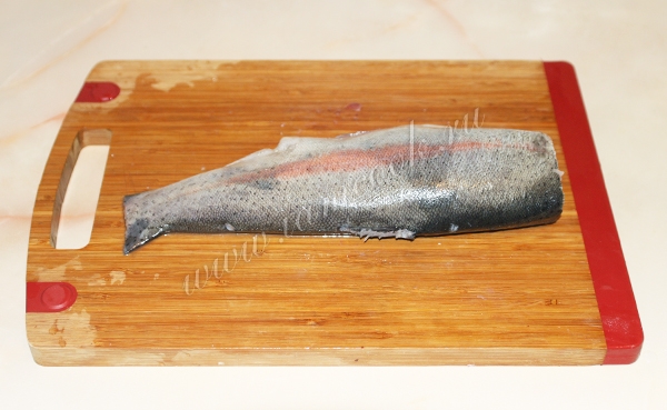тушка форели без головы