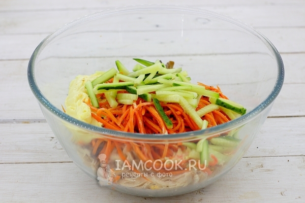 Добавить огурец