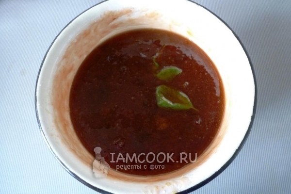 Варим варенье и бросаем базилик