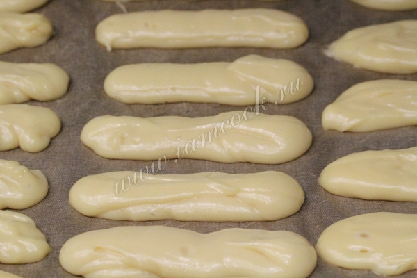 Тесто на противне