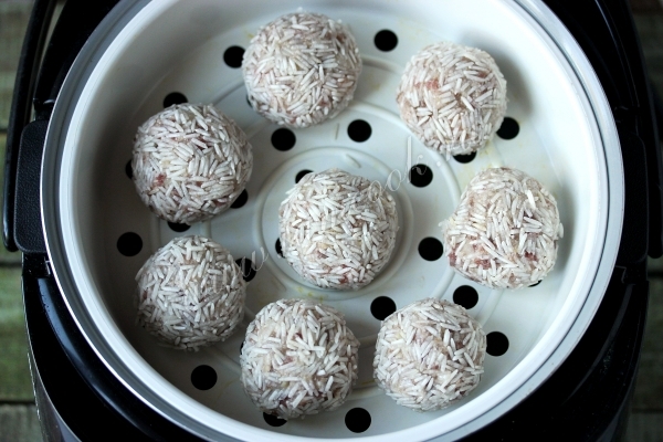 Ежики выложить в мультиварку