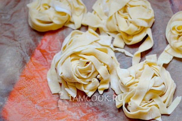 Фото домашней пшеничной лапши