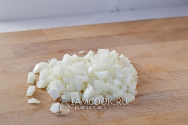 Нарезать лук