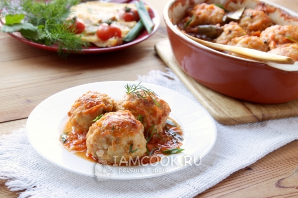 Фото рыбных тефтелей в томатном соусе