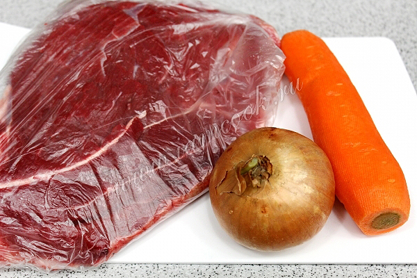 Ингредиенты для гуляша из говядины в мультиварке