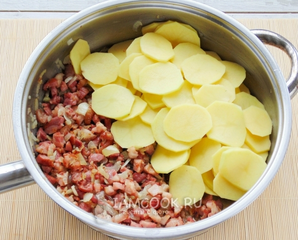 Добавить картофель