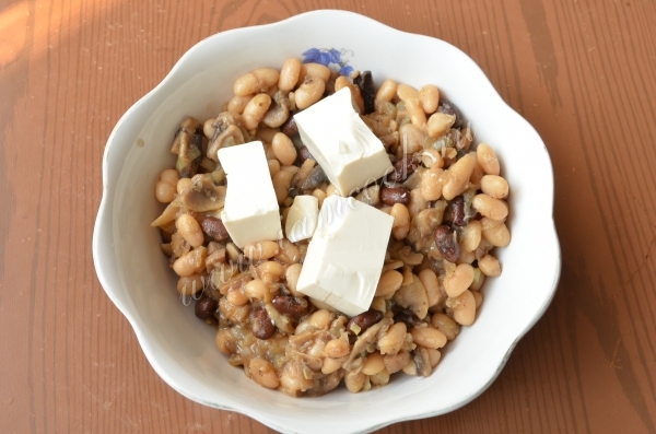 Сыр тофу с фасолью