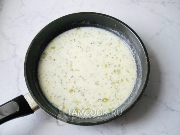 Размешать соус