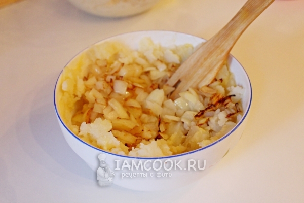 Обжарка картофеля с луком