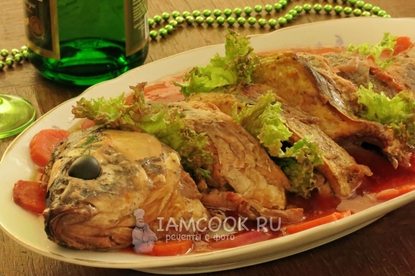 Готовый фаршированный карп