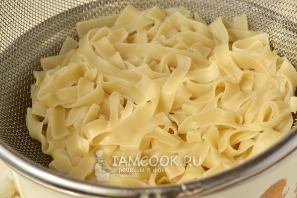 Сварить лапшу