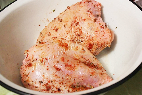 Грудки курицы в специях