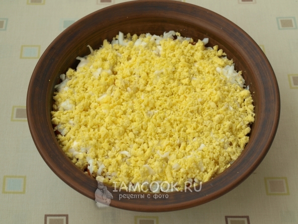 Добавить яйца