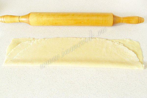 Сложить тесто для лапши