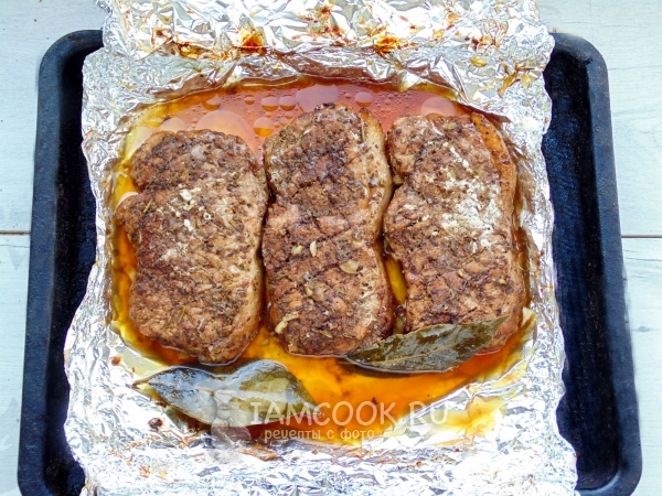 Мясо запечённое в фольге