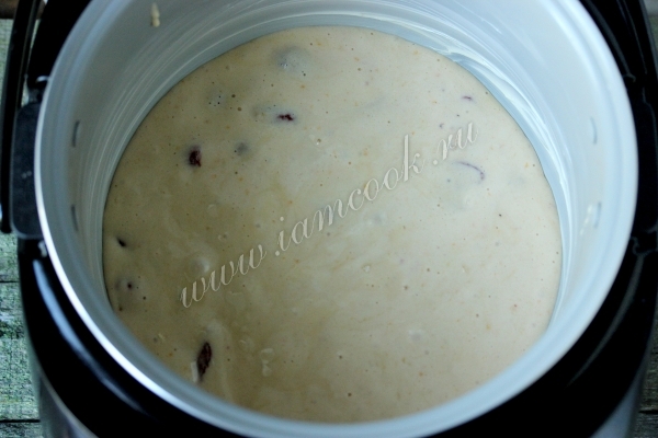 Тесто для шарлотки в мультиварке