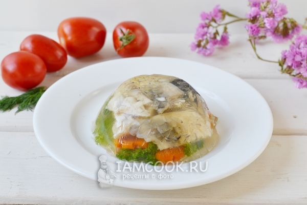 Фото заливного из карпа