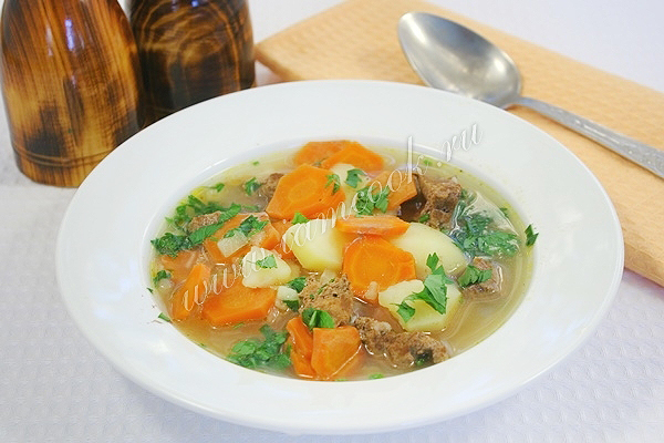 Суп Айнтопф с печенью