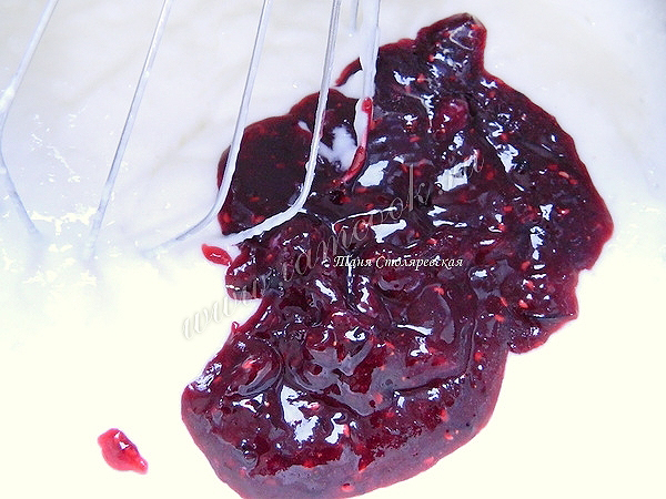 Рецепт десерта из риса, сливок и ягод