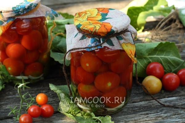Фото консервированных помидоров с хреном