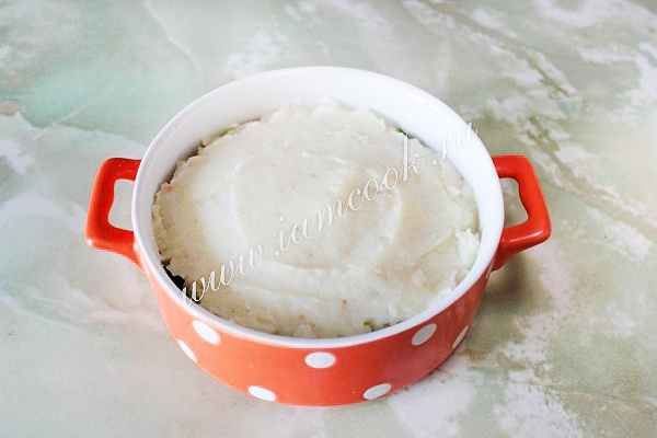 Сделать слой из картофеля