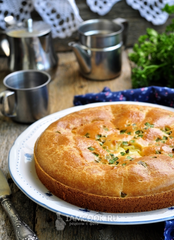 Рецепт заливного пирога с курицей и картошкой