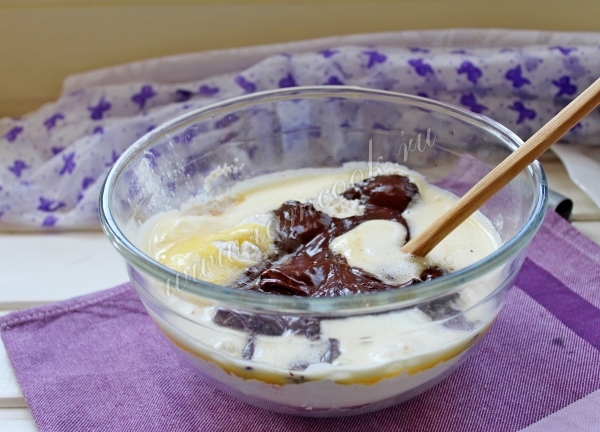 Взбитые яйца с шоколадом