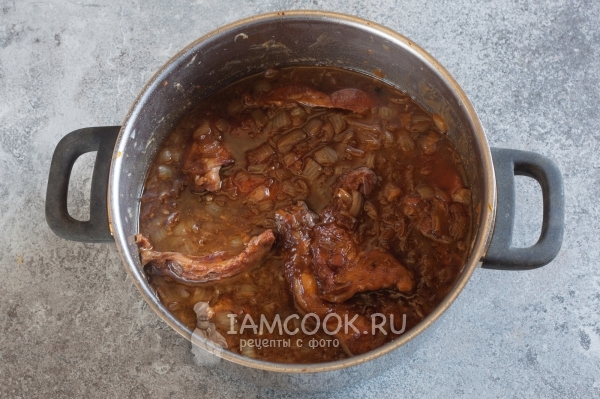 Рецепт кролика, тушенного в пиве