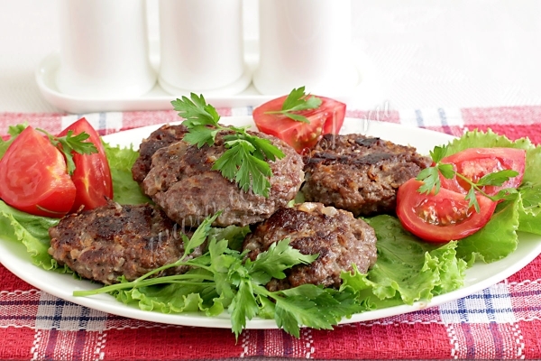 Рецепт классического рубленного бифштекса