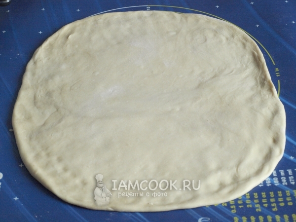 Раскатать тесто в круг