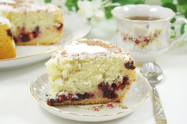 Рецепт шарлотки в мультиварке