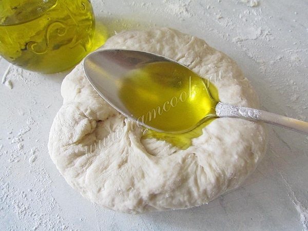 Добавить масло