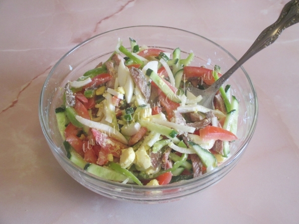 Заправить салат Бахор